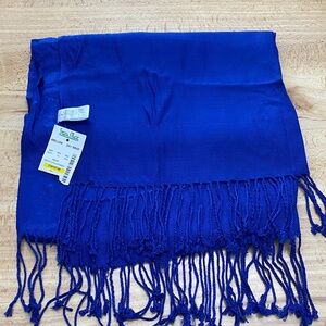 NWT Brillian Day Wrap Scarf, color Royal Blue